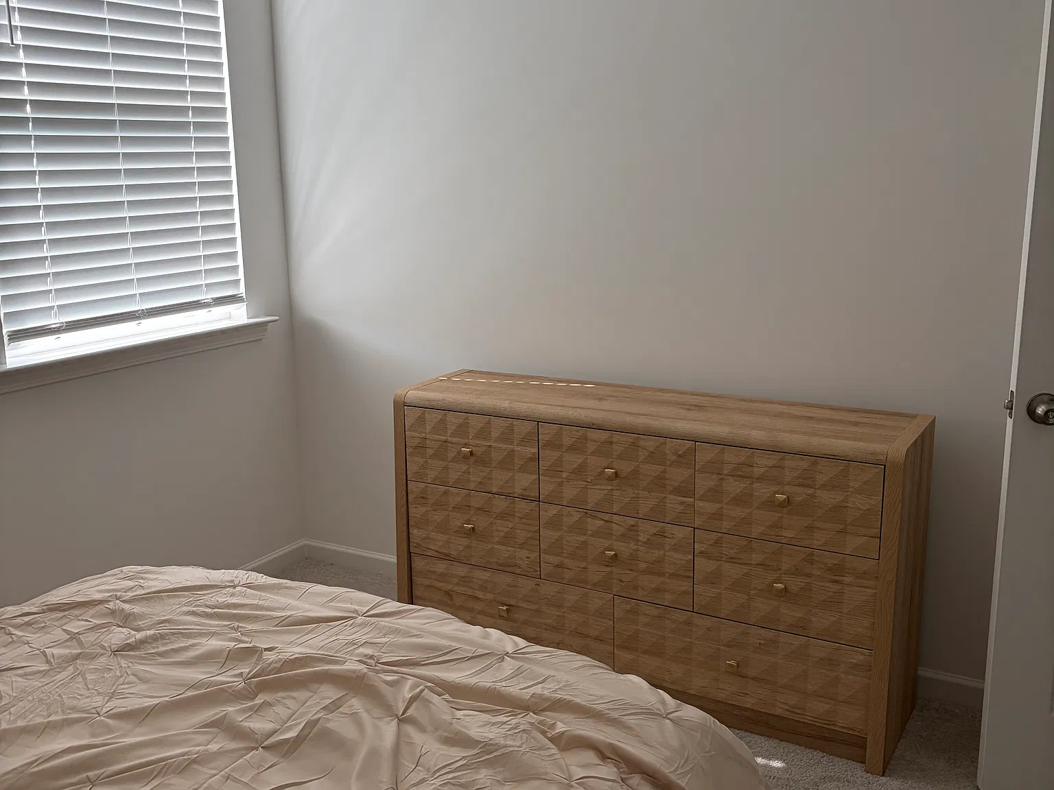 4 bed, 1880 sqft, $800 — Photo 3