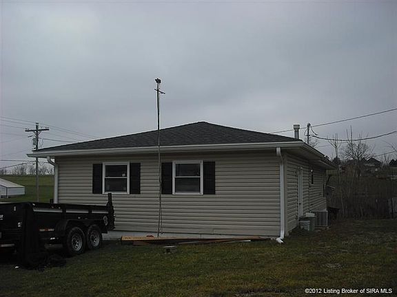 3rd image of 4668 Crandall Lanesville Rd NE
