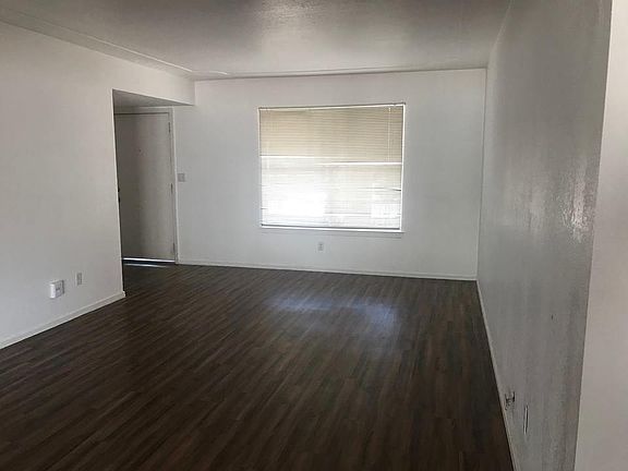 4th image of 1736 Robert Wynn St