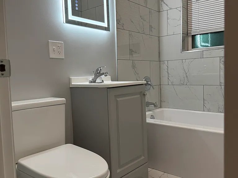 9357 S Vernon Ave #2 — Photo 9