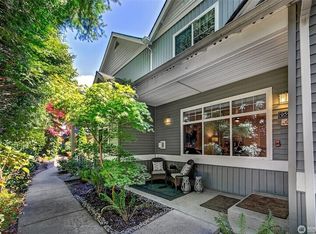 959 232nd Ln NE, Sammamish, WA 98074