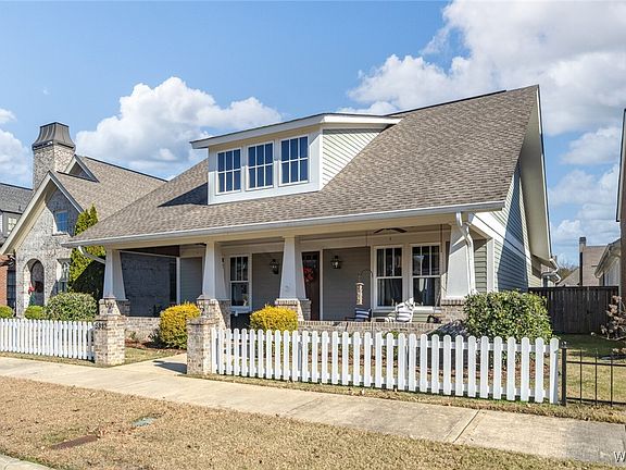 2nd image of 5337 Courtney Ave