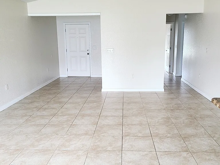 2535 Bobby Lee Ln — Photo 5