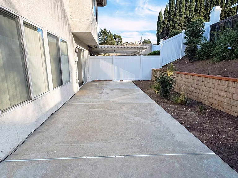 1737 Landau Pl — Photo 21