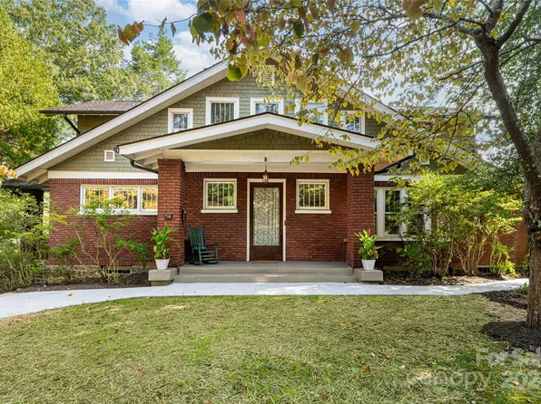 56 Sherwood Rd, Asheville, NC 28803
