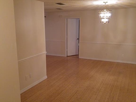 2nd image of 2633 Orchard Highlands Dr