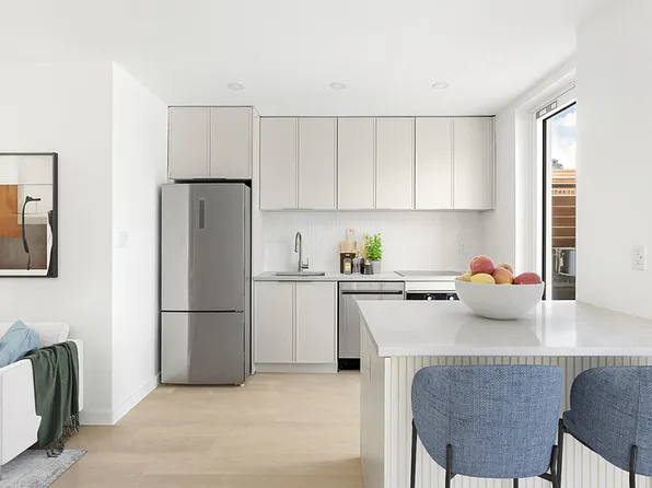 150 Lawrence Street image 1 of 32