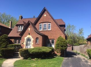 413 Mack St, Joliet, IL 60435