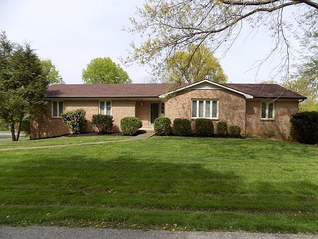 1st image of 17 Breckenridge Blvd
