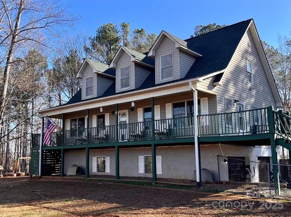 233 Windy Ridge Dr, Rutherfordton, NC 28139