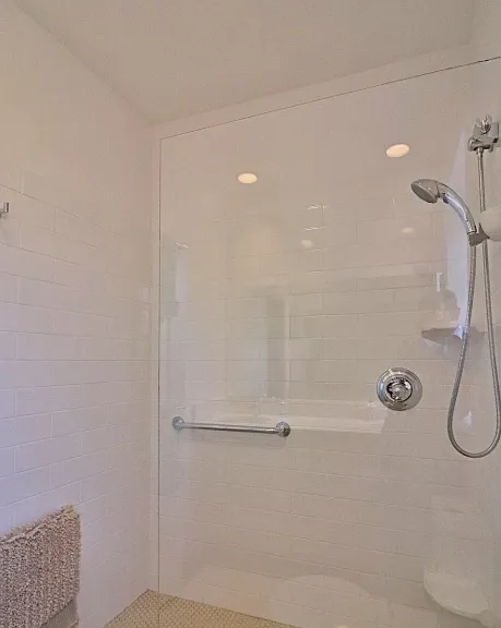 141-143 Beaconsfield Rd #3 — Photo 10