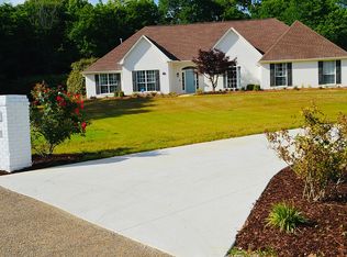 144 Windsong Cir, Belden, MS 38826