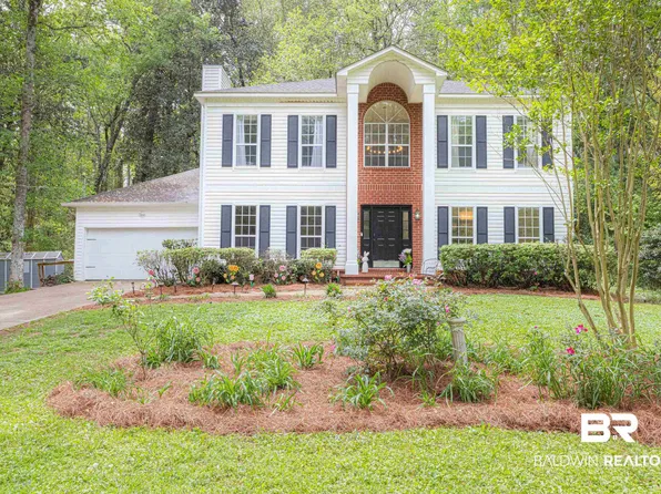 679 Ridgewood Dr, Daphne, AL 36526