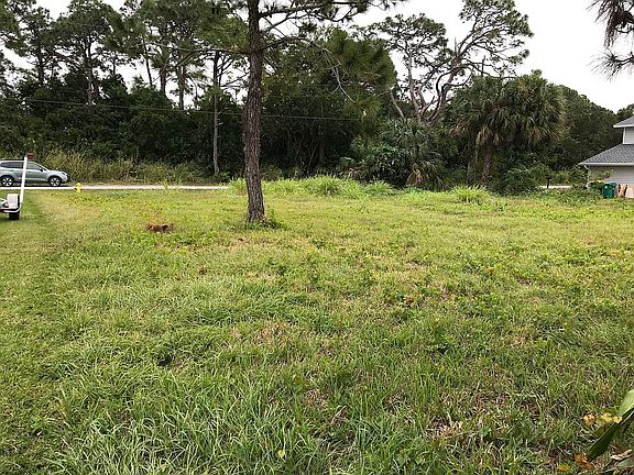 Lot viewing Raymond Street