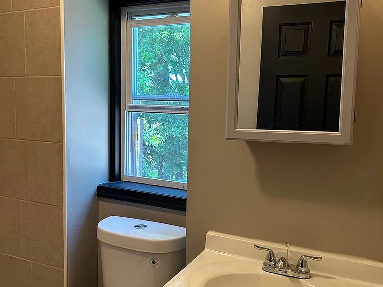 248 W Olney Ave — Photo 13