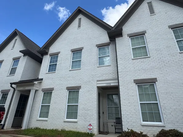 102 Farm View Dr APT 1306, Oxford, MS 38655