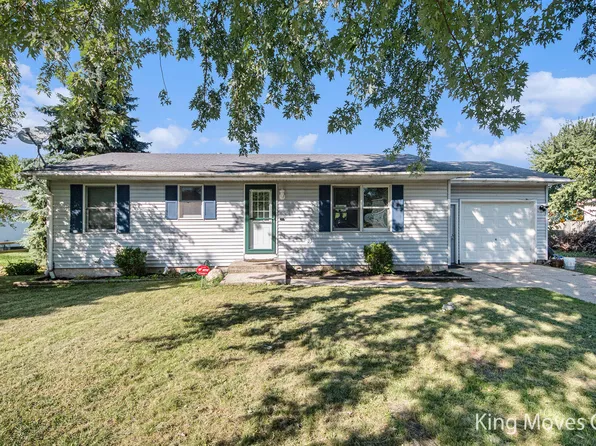 121 Wyndsong Ct NW, Kent City, MI 49330