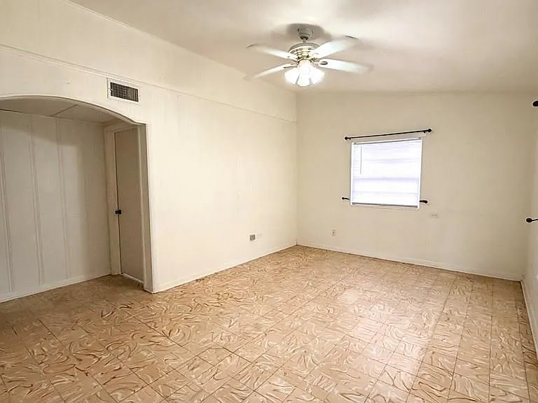 1111 Rosemond Ct #2 — Photo 9