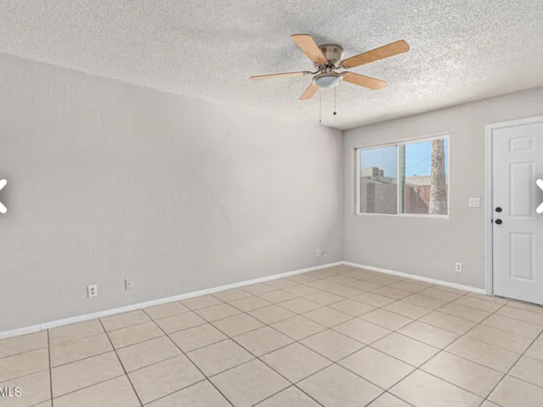1062 N July Cir #1066 — Photo 4