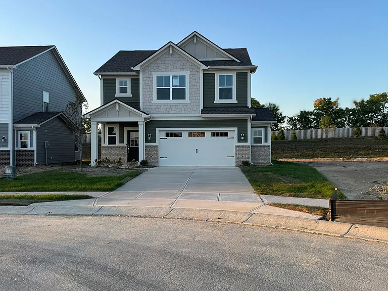 15370 Farrington Way — Photo 1
