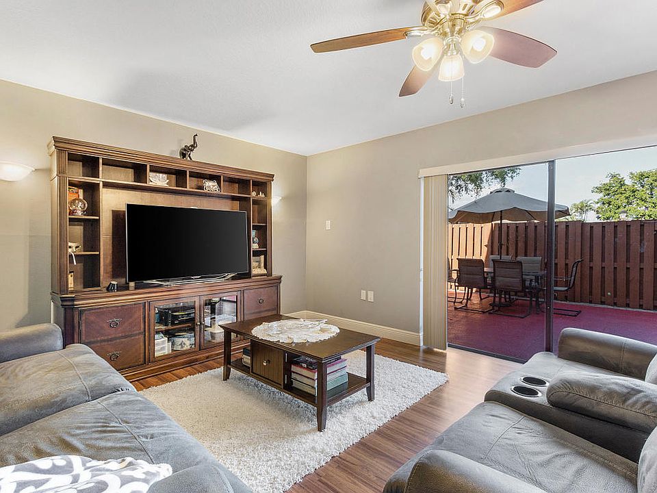 1st image of 2909 SW 22nd Cir #38C