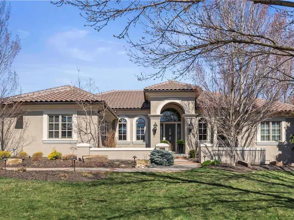 3208 W 139th St, Leawood, KS 66224