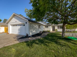 2800 Lake Redding Dr, Redding, CA 96003