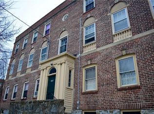 2811 Fairfield Ave APT 4, Bridgeport, CT 06605