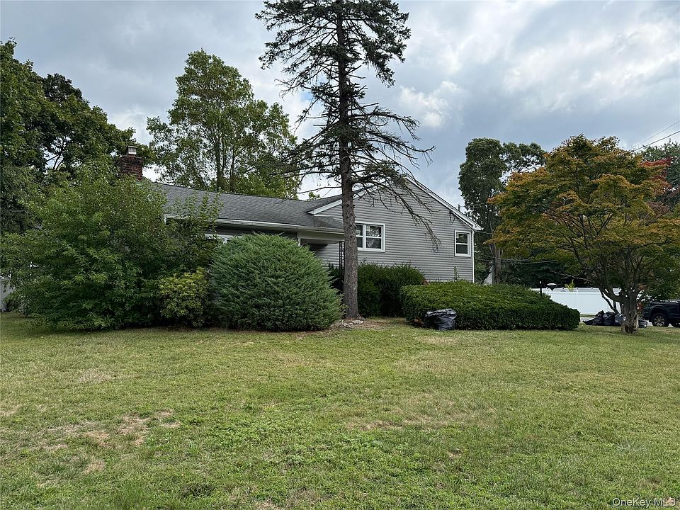 2nd image of 6 Albermarle Avenue