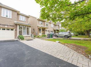 614 Lumberton Cres, Mississauga, ON L4Z 3Z5