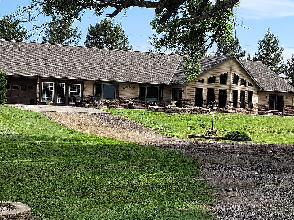 Ranch style home