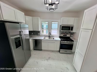 1139 W Kalamazoo St, Lansing, MI, 48915