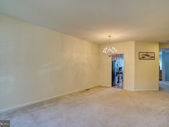 5th image of 30011 Eagle Point Dr #1B