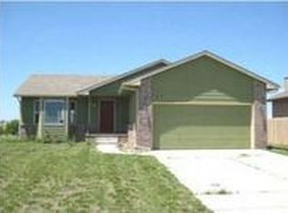 2249 S Upland Hills Ct, Wichita, KS 67235