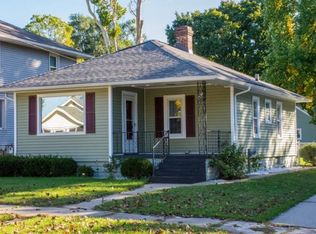 1330 S 30th St, South Bend, IN 46615
