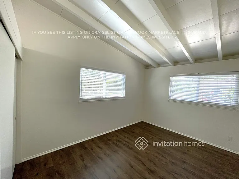 6416 La Cienega Dr — Photo 9