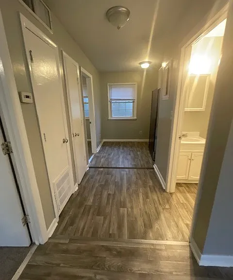 2118 Malloy St #3 — Photo 3
