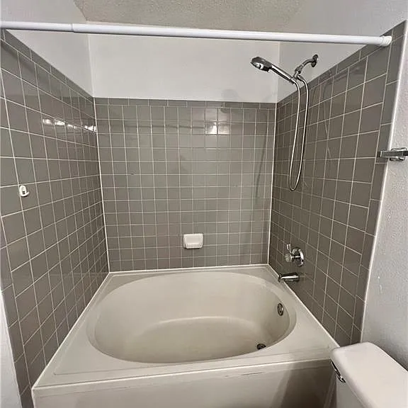 1105 Jolie Ln — Photo 10
