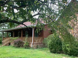 641 Speedway Rd, Bonnyman, KY 41719