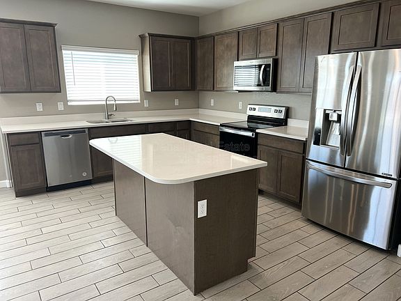 4th image of 8213 S 45th Ave