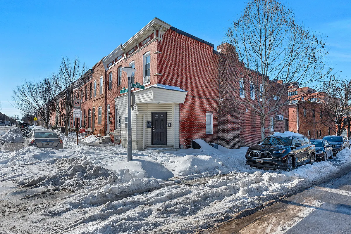 Building Photo - 100 S Bouldin St #1