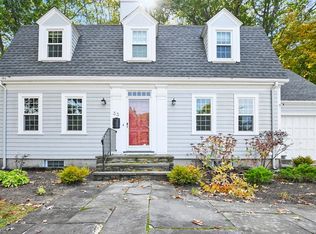 33 Drury Ln, Worcester, MA 01609
