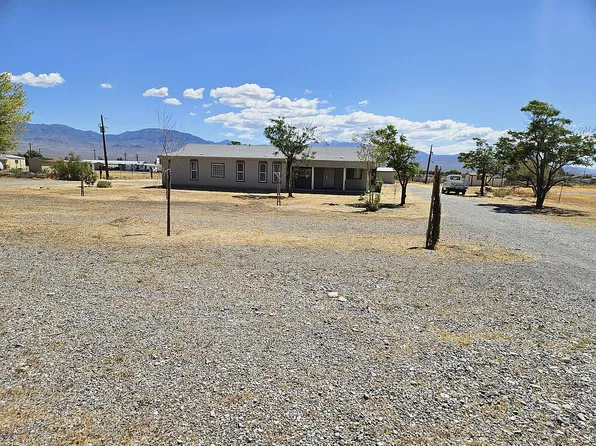 1931 Landmark Ave, Pahrump, NV 89060