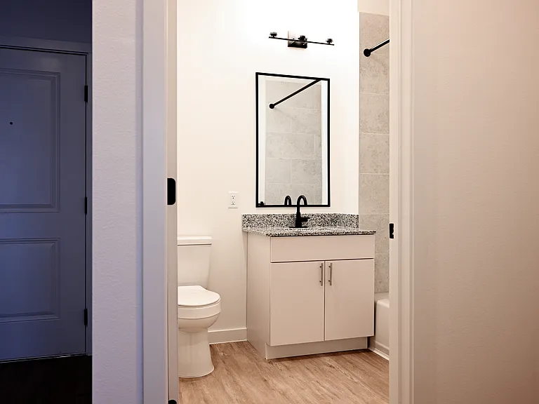 Memorial Apartments — Photo 12