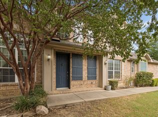 4145 Cobblestone Dr, Carrollton, TX 75007