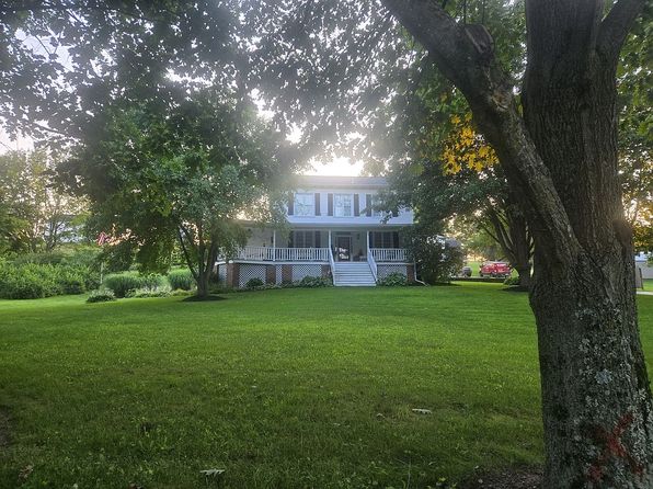 1200 Hahntown Wendel Rd