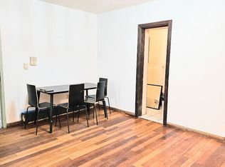 130 18th St #1F, Brooklyn, NY 11215