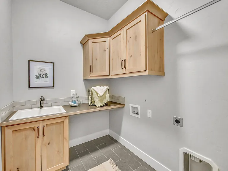 6973 N Exeter Pl — Photo 23