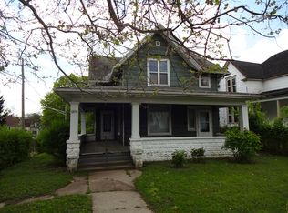 1302 School St, Rockford, IL 61101