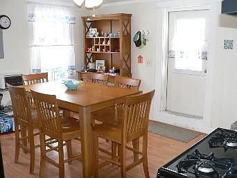 2nd image of 1109 Bay Ave